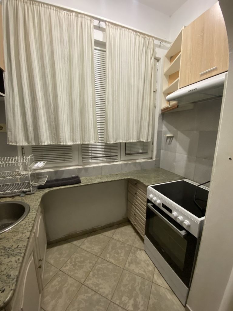 Kiadó  2 hálószobás Pleven , Idealen centar , 122 négyzetméter | 97408388