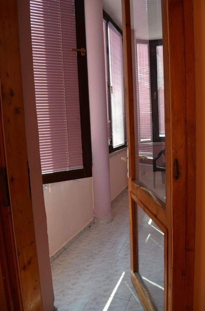 Kiadó  2 hálószobás Pleven , Idealen centar , 122 négyzetméter | 97408388 - kép [7]
