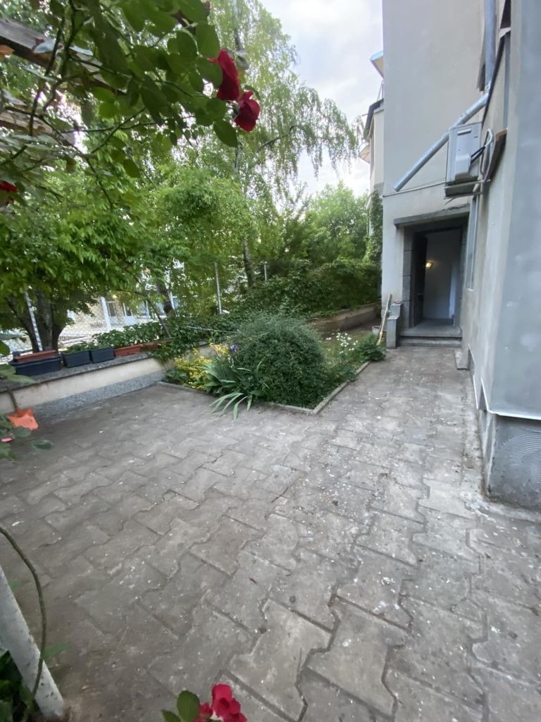 Kiadó  2 hálószobás Pleven , Idealen centar , 122 négyzetméter | 97408388 - kép [9]