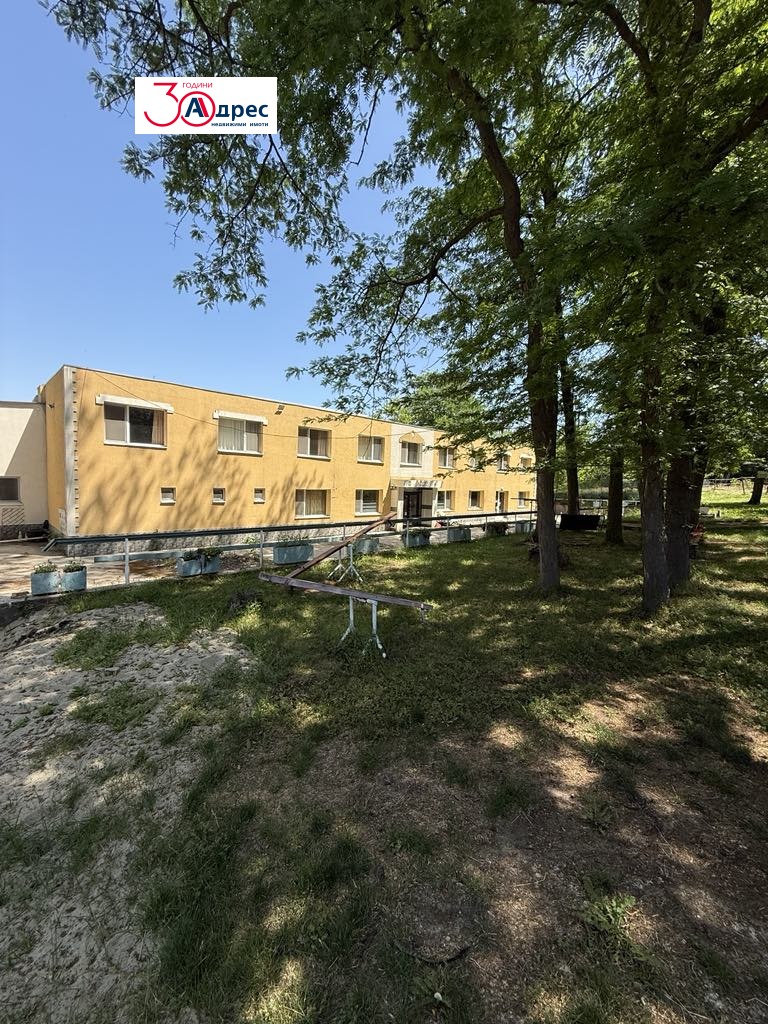 В аренду  Гостиница Добрич , Промишлена зона - Север , 4495 кв.м | 80214297