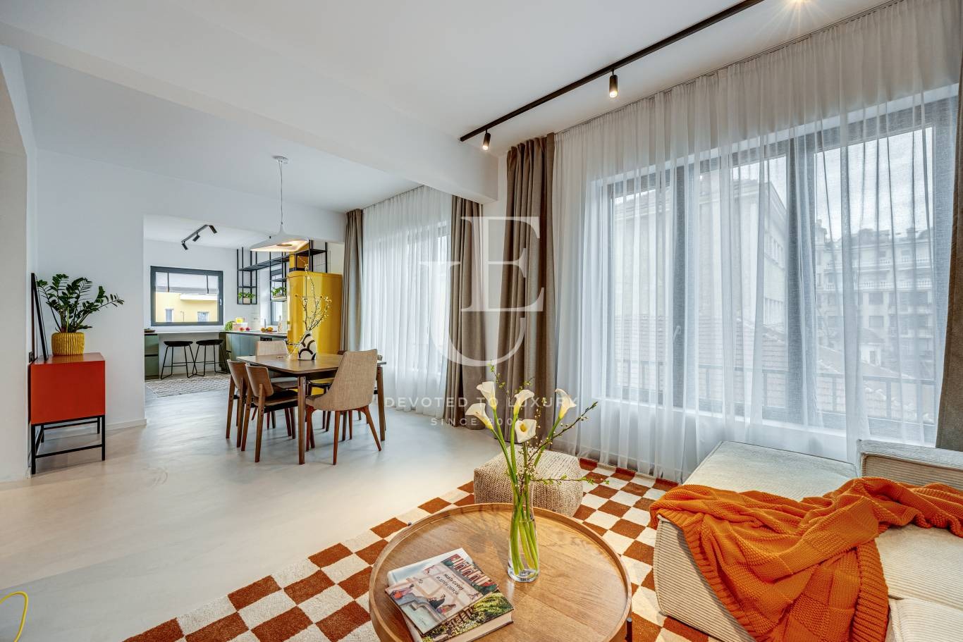 Дава под наем 2-СТАЕН, гр. София, Център, снимка 3 - Апартаменти - 54125684