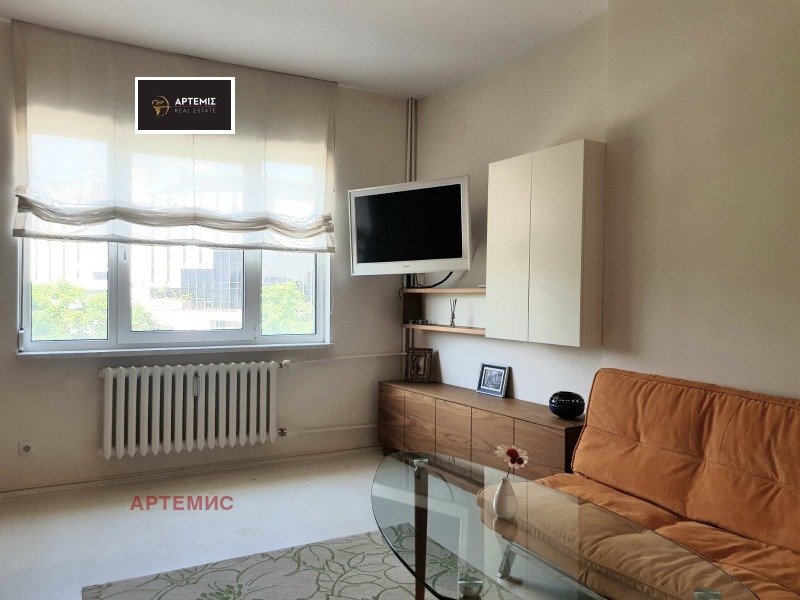 Издаје се  2 спаваће собе Софија , Центар , 109 м2 | 54048423 - слика [6]