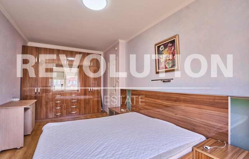 Zu vermieten  3 Schlafzimmer Plowdiw , Karschijaka , 145 qm | 69971216 - Bild [6]