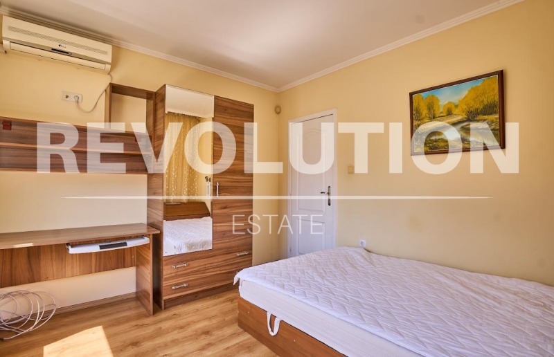 Zu vermieten  3 Schlafzimmer Plowdiw , Karschijaka , 145 qm | 69971216 - Bild [9]