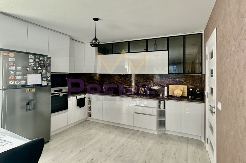 Дава под Наем 2-СТАЕН в град Варна, Младост 1 - 65 кв.м / 614 € » 1 200.88 лв., ИМОТИ ПРЕМИЕР- ВАРНА