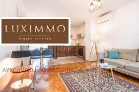 1 chambre VINS-Tcherven plochtad, Varna