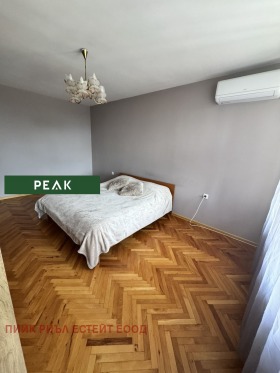 ���� ��� ���� 3-����� | Imot.bg � ����� ������ 5