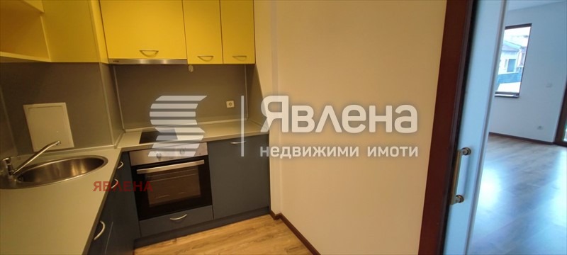 Дава под наем 2-СТАЕН, гр. София, Център, снимка 2 - Апартаменти - 53773869