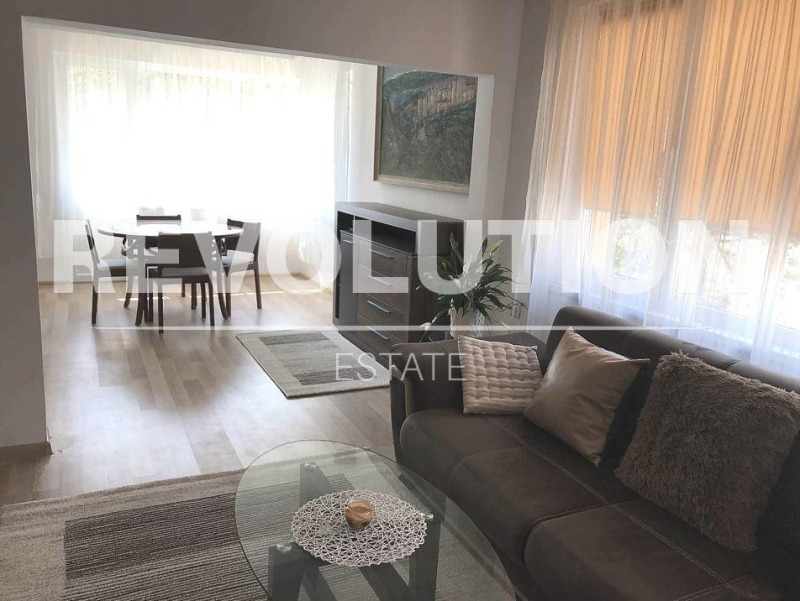 Do wynajęcia  2 sypialnie Warna , Centar , 110 mkw | 24599025 - obraz [2]