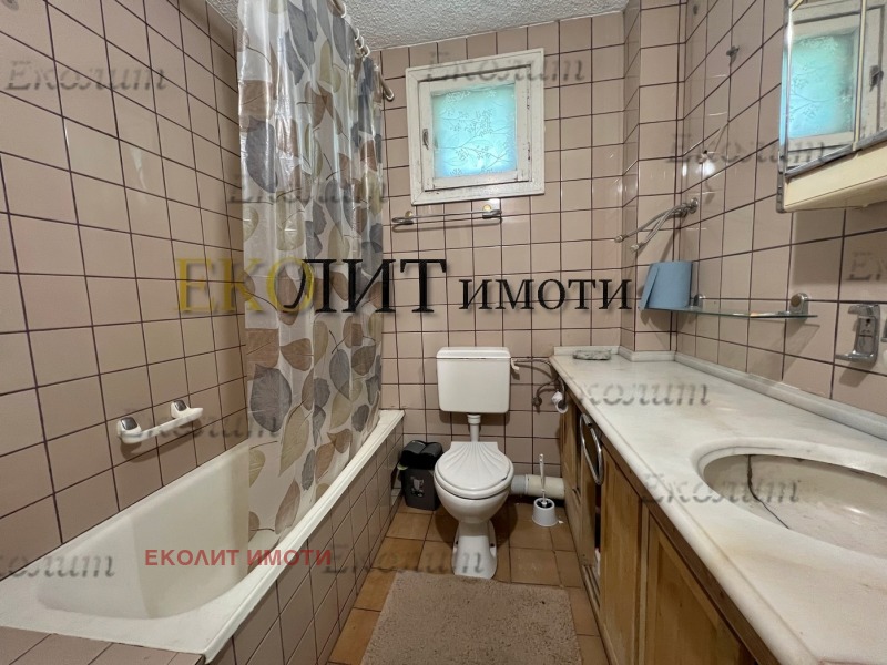 A louer  3 chambres Sofia , Geo Milev , 142 m² | 98115781 - image [5]