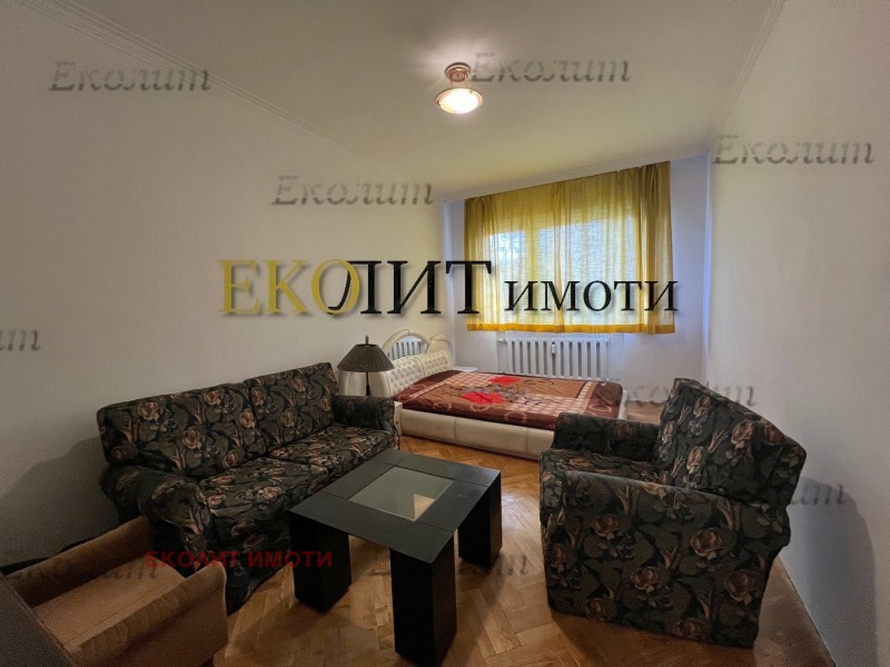 A louer  3 chambres Sofia , Geo Milev , 142 m² | 98115781 - image [2]