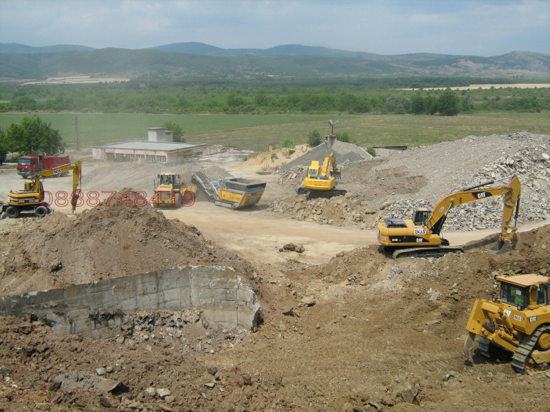 Дава под наем МЯСТО, с. Колена, област Стара Загора, снимка 3 - Парцели - 52788361