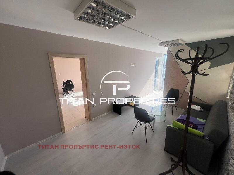 Дава под наем МНОГОСТАЕН, гр. Бургас, Братя Миладинови, снимка 3 - Апартаменти - 53592848