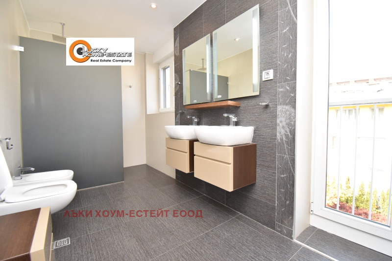 Издаје се  Кућа Софија , в.з.Малинова долина , 265 м2 | 31365981 - слика [14]