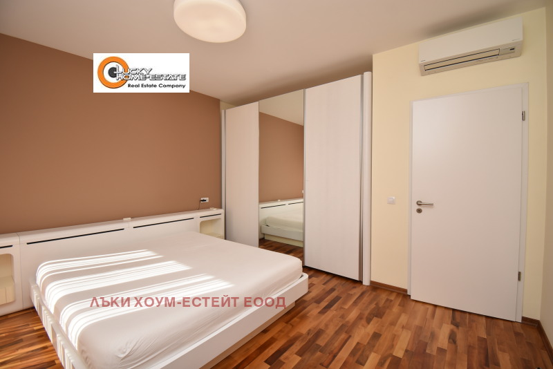 Издаје се  Кућа Софија , в.з.Малинова долина , 265 м2 | 31365981 - слика [13]