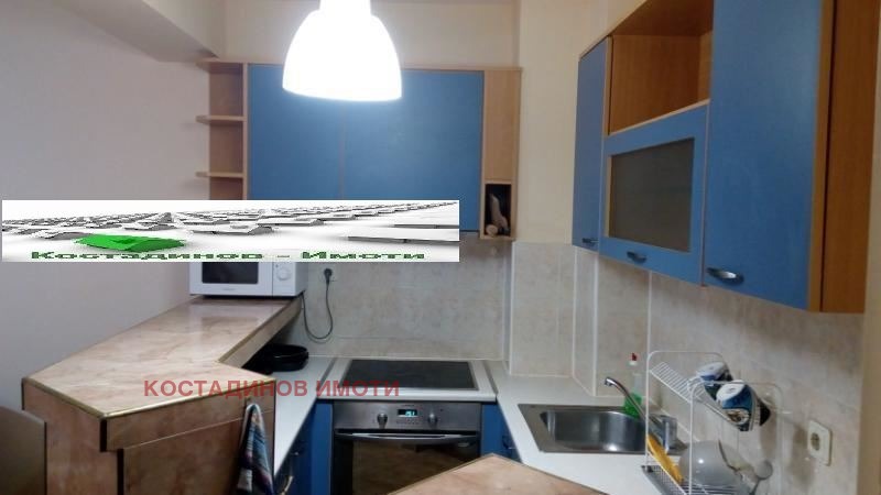 For Rent  2 bedroom Plovdiv , Mladezhki Halm , 99 sq.m | 94134853