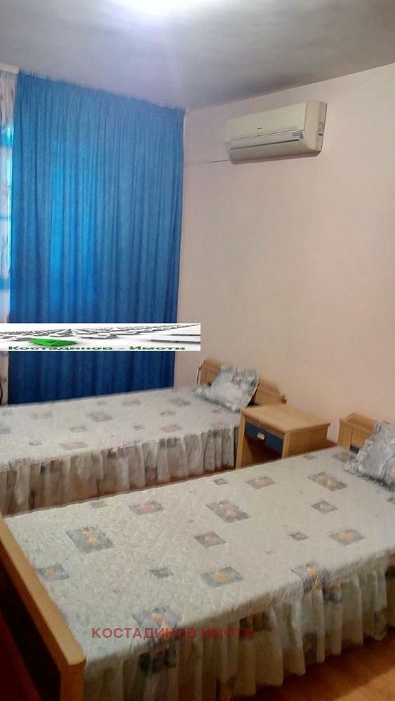 En renta  2 dormitorios Plovdiv , Mladezhki Jalm , 99 metros cuadrados | 94134853 - imagen [11]