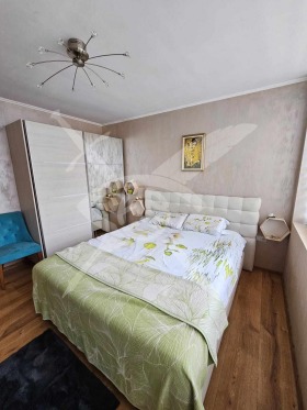 1 chambre Tchaika, Varna 4