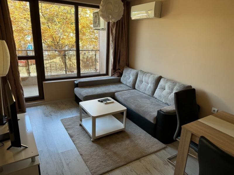 Zu vermieten  1 Schlafzimmer Warna , Okraschna bolniza-Generali , 80 qm | 94686173 - Bild [3]