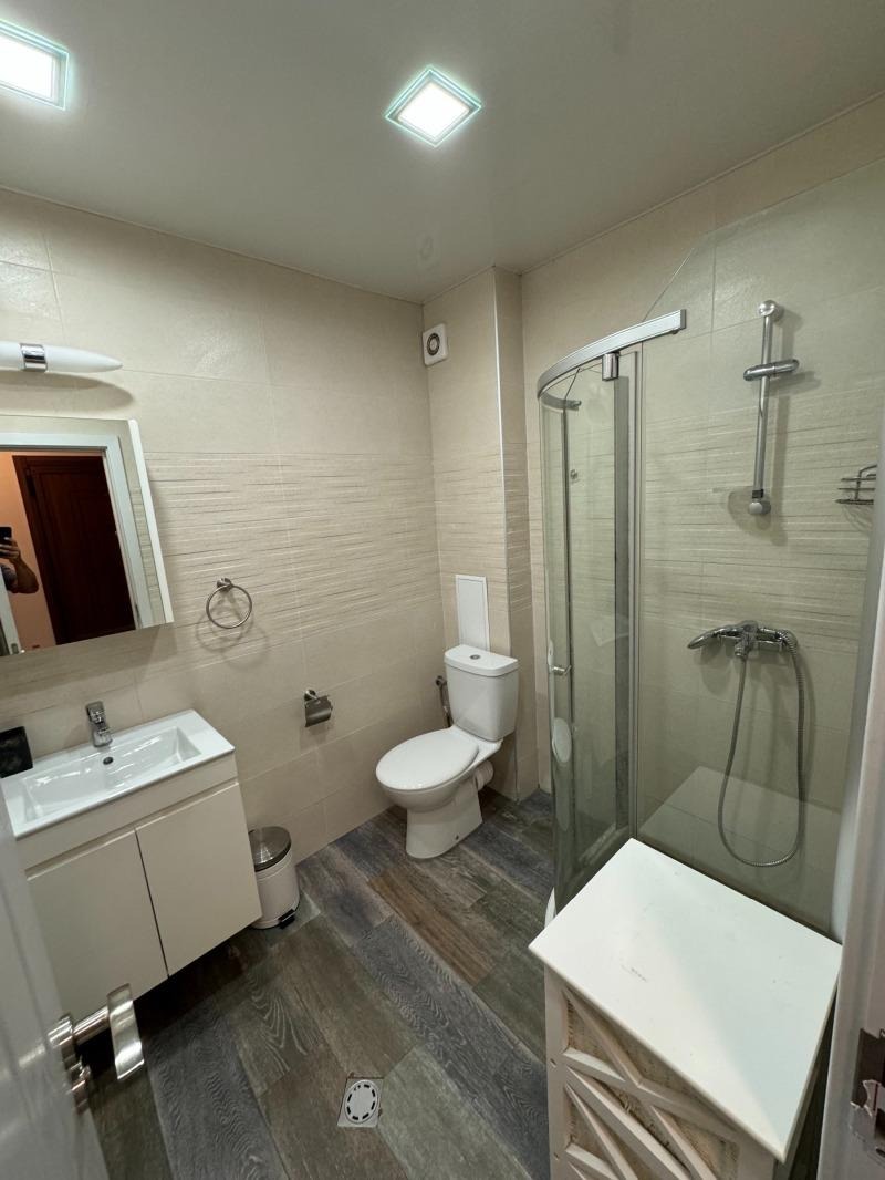 Zu vermieten  1 Schlafzimmer Warna , Okraschna bolniza-Generali , 80 qm | 94686173 - Bild [9]