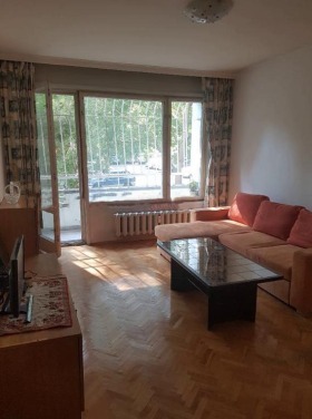 1 dormitor Izgrev, Sofia