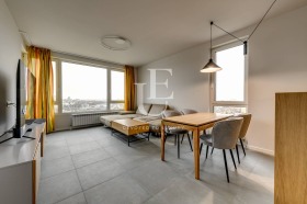 3-СТАЕН, 106 m2