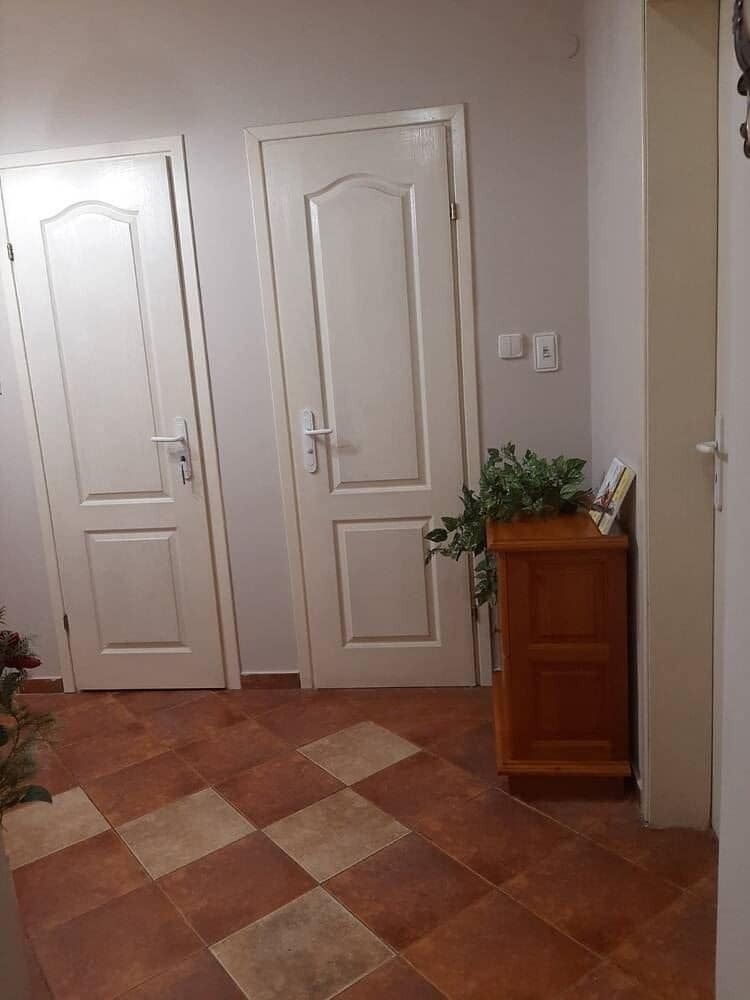 Para alugar  1 quarto Sofia , Zona B-5 , 77 m² | 30202258 - imagem [2]