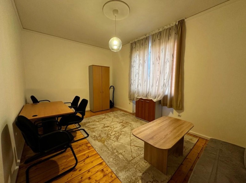 De inchiriat  2 dormitoare Sofia , Țentâr , 80 mp | 73777985 - imagine [7]