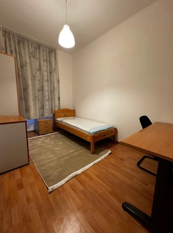 Zu vermieten  2 Schlafzimmer Sofia , Zentar , 80 qm | 73777985 - Bild [9]