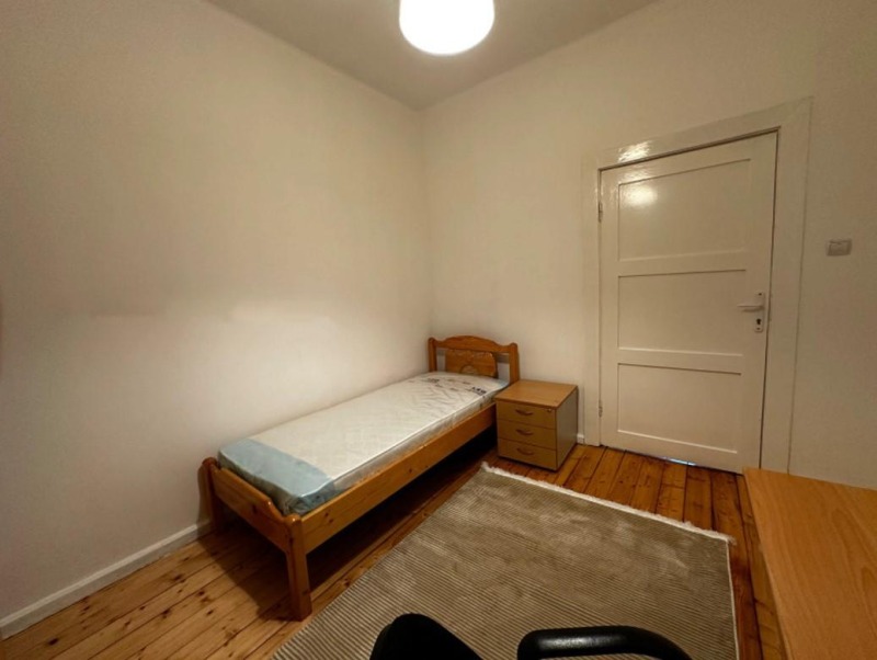 Zu vermieten  2 Schlafzimmer Sofia , Zentar , 80 qm | 73777985 - Bild [11]