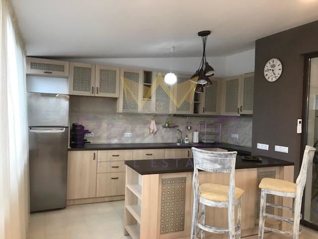 Дава под Наем МНОГОСТАЕН | Imot.bg — изображение 1