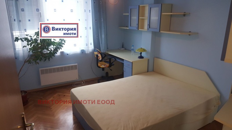 Дава под наем  3-стаен град Велико Търново , Център , 80 кв.м | 76460575