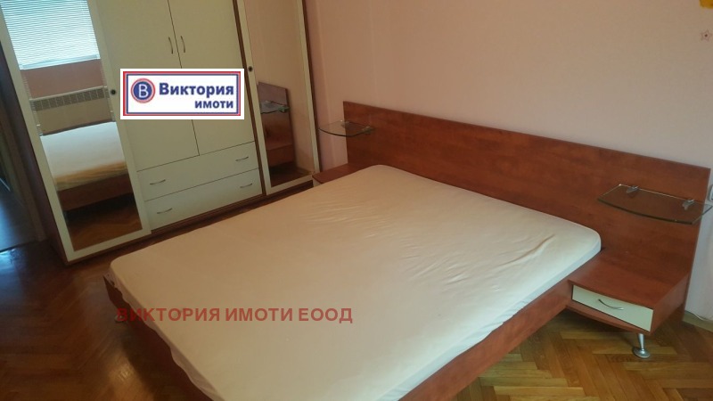 Дава под наем  3-стаен град Велико Търново , Център , 80 кв.м | 76460575 - изображение [7]