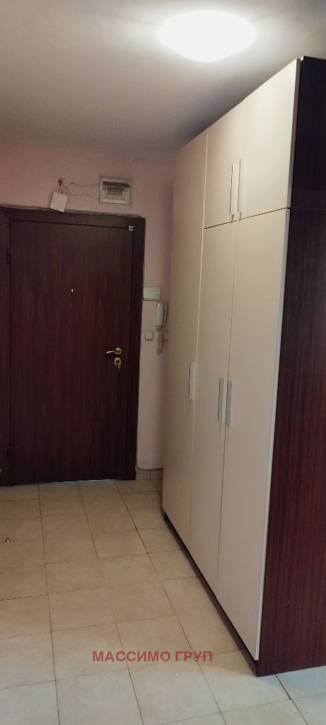 Дава под наем 3-СТАЕН, гр. София, Гоце Делчев, снимка 15 - Апартаменти - 54918618