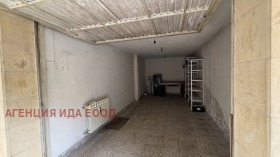 ГАРАЖ, ПАРКОМЯСТО, 21 m2