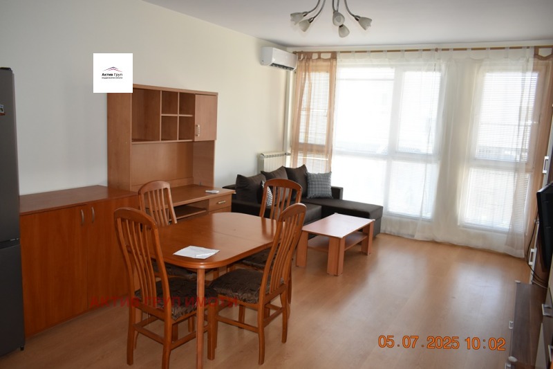 Издаје се  1 спаваћа соба Софија , Дружба 2 , 65 м2 | 33444230