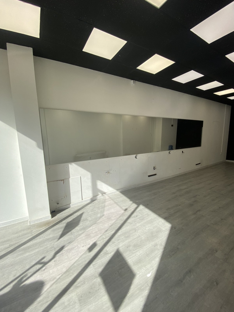 Te huur  Winkel Sofia , Oborishte , 50 m² | 70997871 - afbeelding [3]