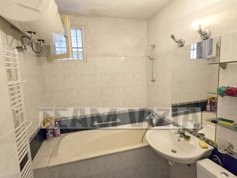 För uthyrning  3+ sovrum Sofia , Strelbistje , 110 kvm | 75548296 - bild [12]