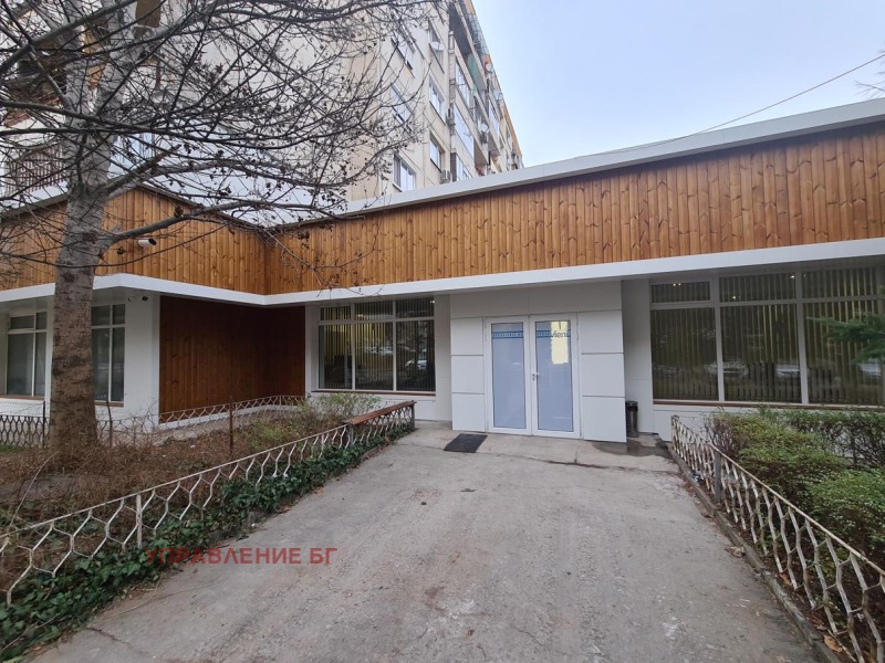 Дава под наем МАГАЗИН, гр. София, Красно село