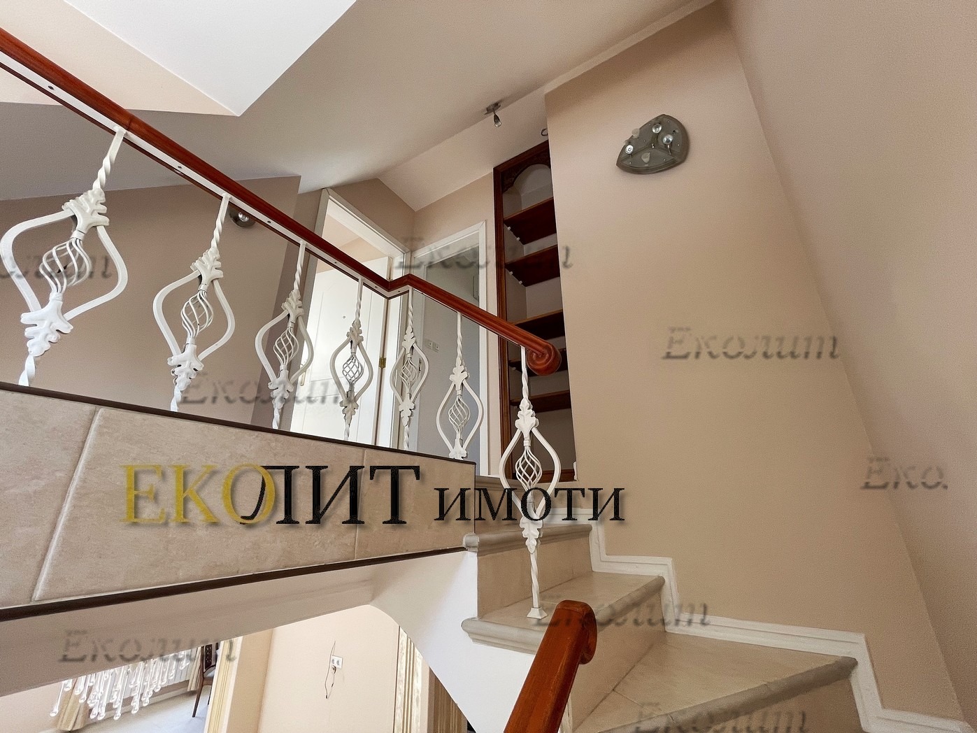 Дава под наем 3-СТАЕН, гр. София, Лозенец, снимка 6 - Апартаменти - 56322075