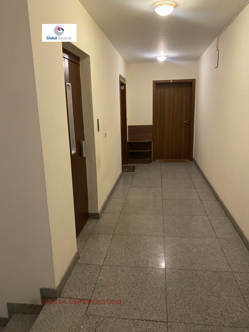A louer  Bureau Sofia , Dianabad , 60 m² | 37338921 - image [12]