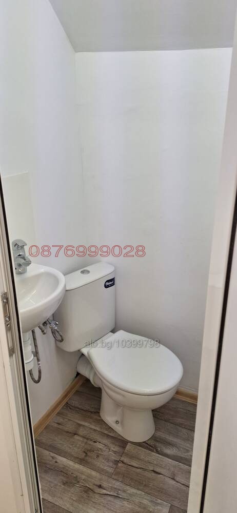 Дава под наем МАГАЗИН, гр. Благоевград, Идеален център, снимка 2 - Магазини - 53684288