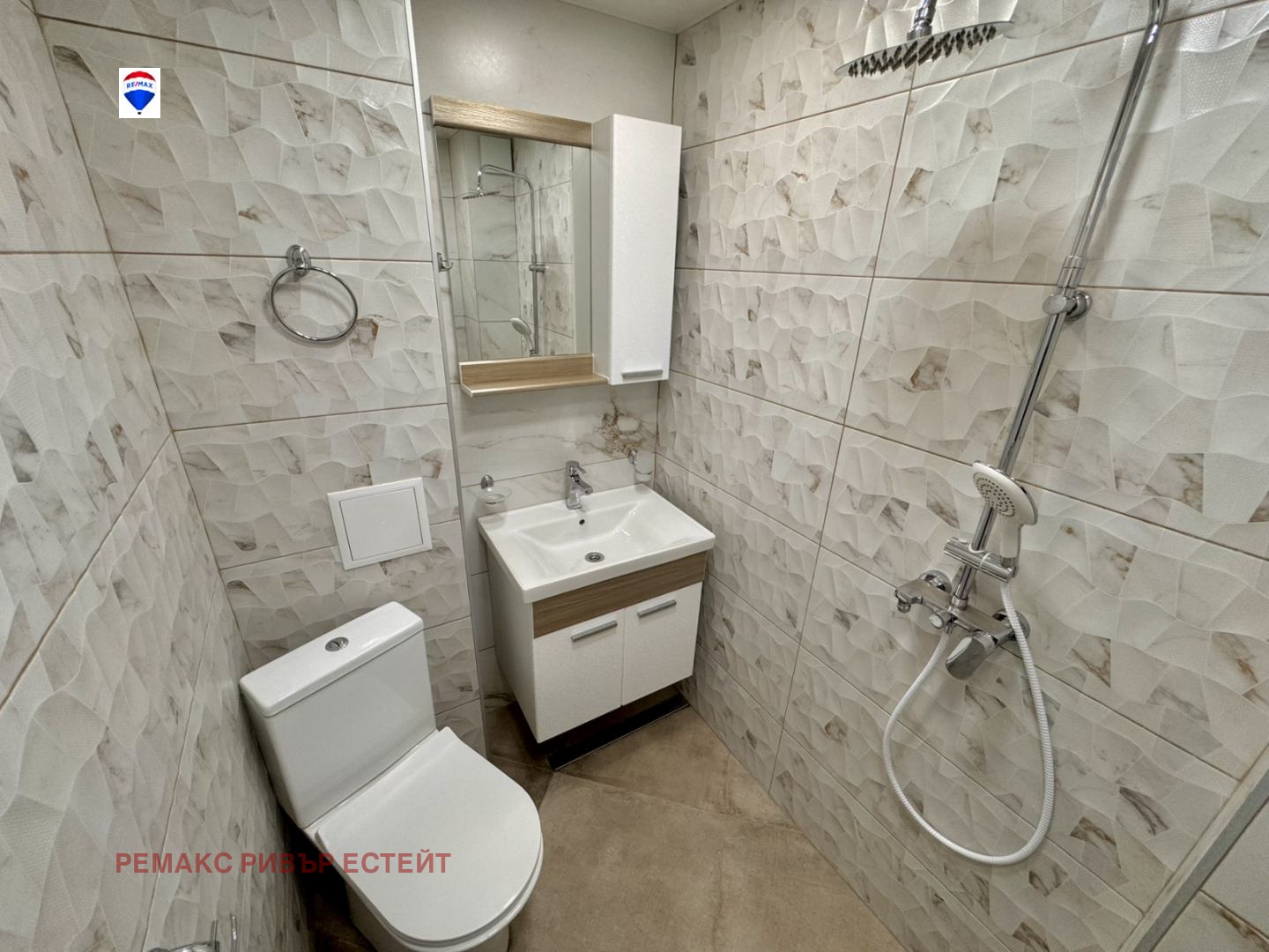 Дава под наем 1-СТАЕН, гр. Русе, Дружба 1, снимка 11 - Апартаменти - 53898496