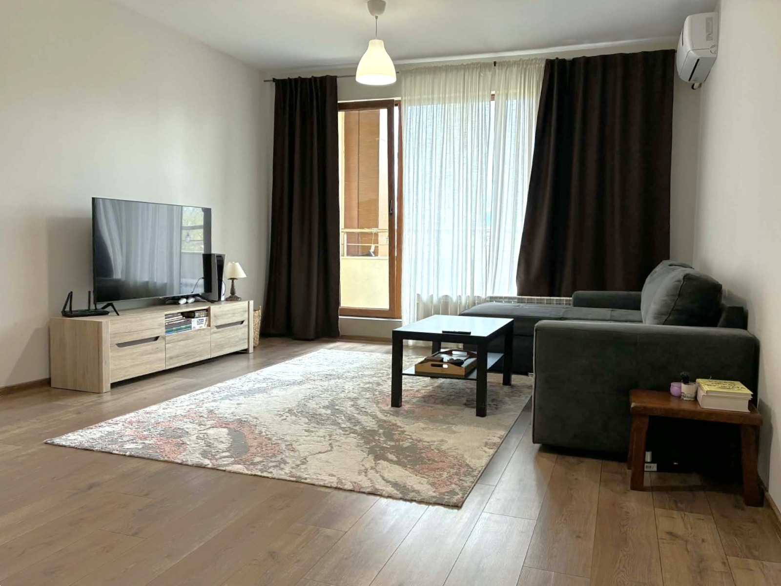 Дава под наем 3-СТАЕН, гр. София, Оборище