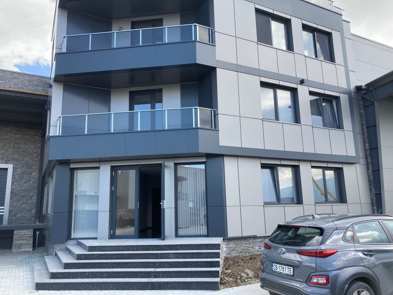 Дава под Наем ОФИС в град София, Враждебна - 145 кв.м / 870 € » 1 701.57 лв., РАМИ ИМОТИ