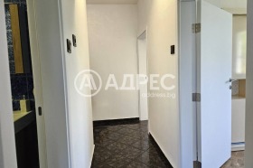 1 makuuhuone Gotse Deltšev, Sofia 9