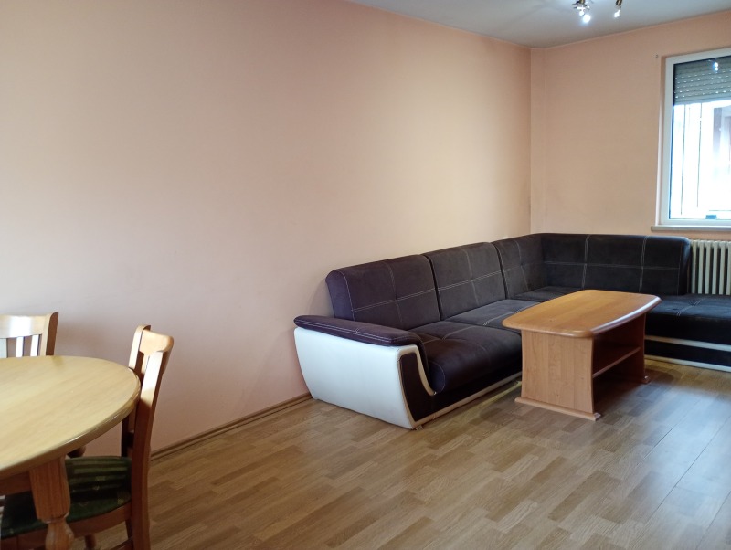 Издаје се  1 спаваћа соба Плевен , Идеален центар , 65 м2 | 90056631 - слика [2]