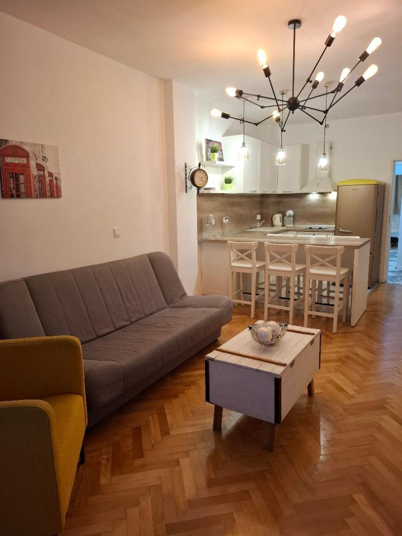 För uthyrning  2 sovrum Sofia , Centar , 78 kvm | 34855022 - bild [3]