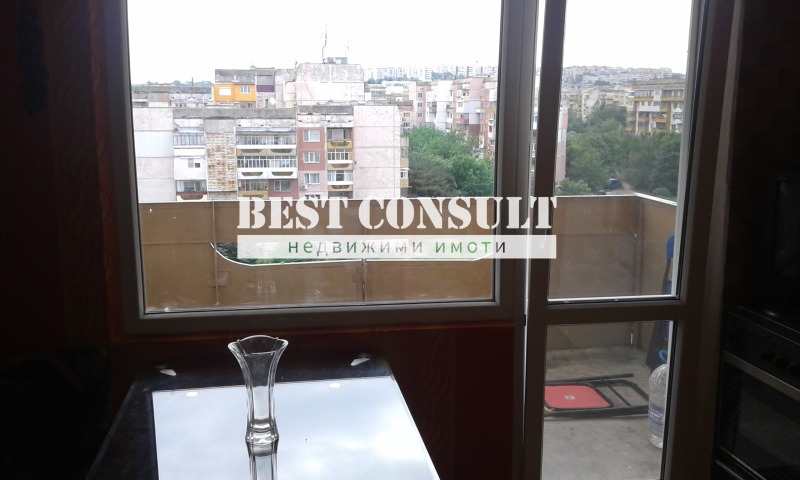 K pronájmu  Studio Ruse , Čarodejka - Jug , 42 m2 | 85793586 - obraz [5]