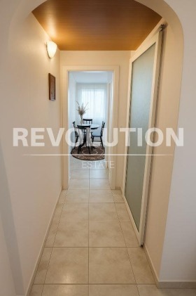 2 dormitorios Tsentar, Varna 8